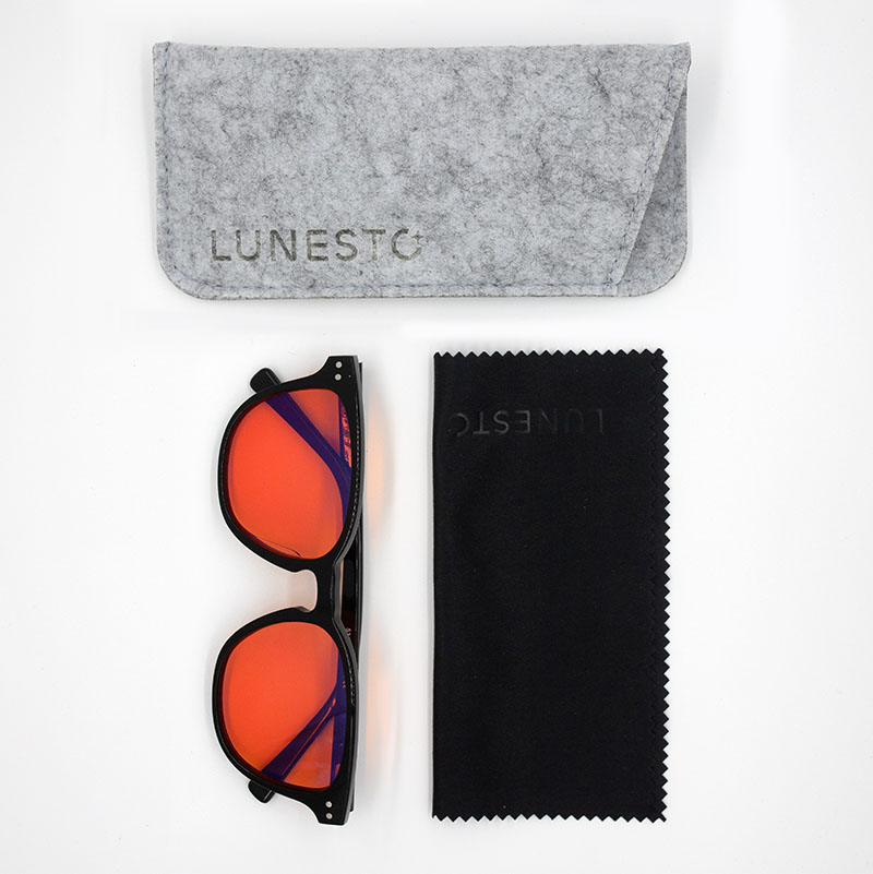 Komplettes Set Lunesto Brille